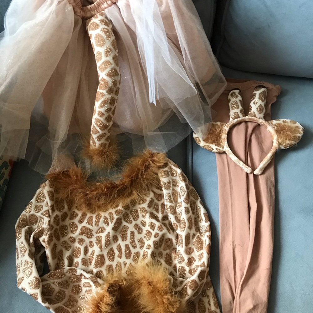 POTTERY BARN KIDS GIRAFFE COSTUME